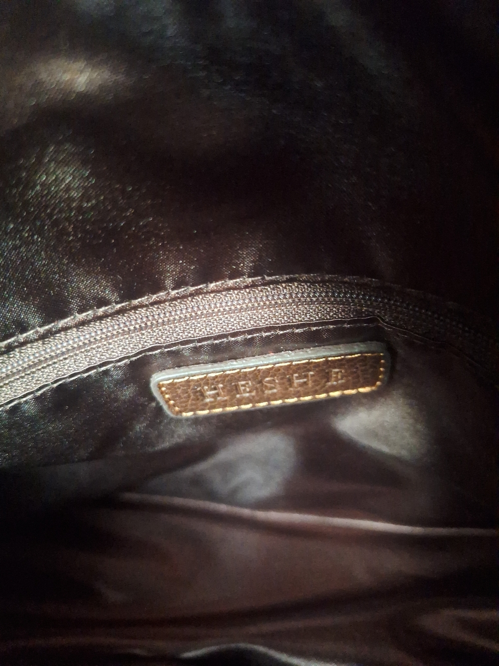 Heshe Genuine Leather Brown Unisex Handbag With Top Straps Also Detachable Strap - Picture 13 of 16